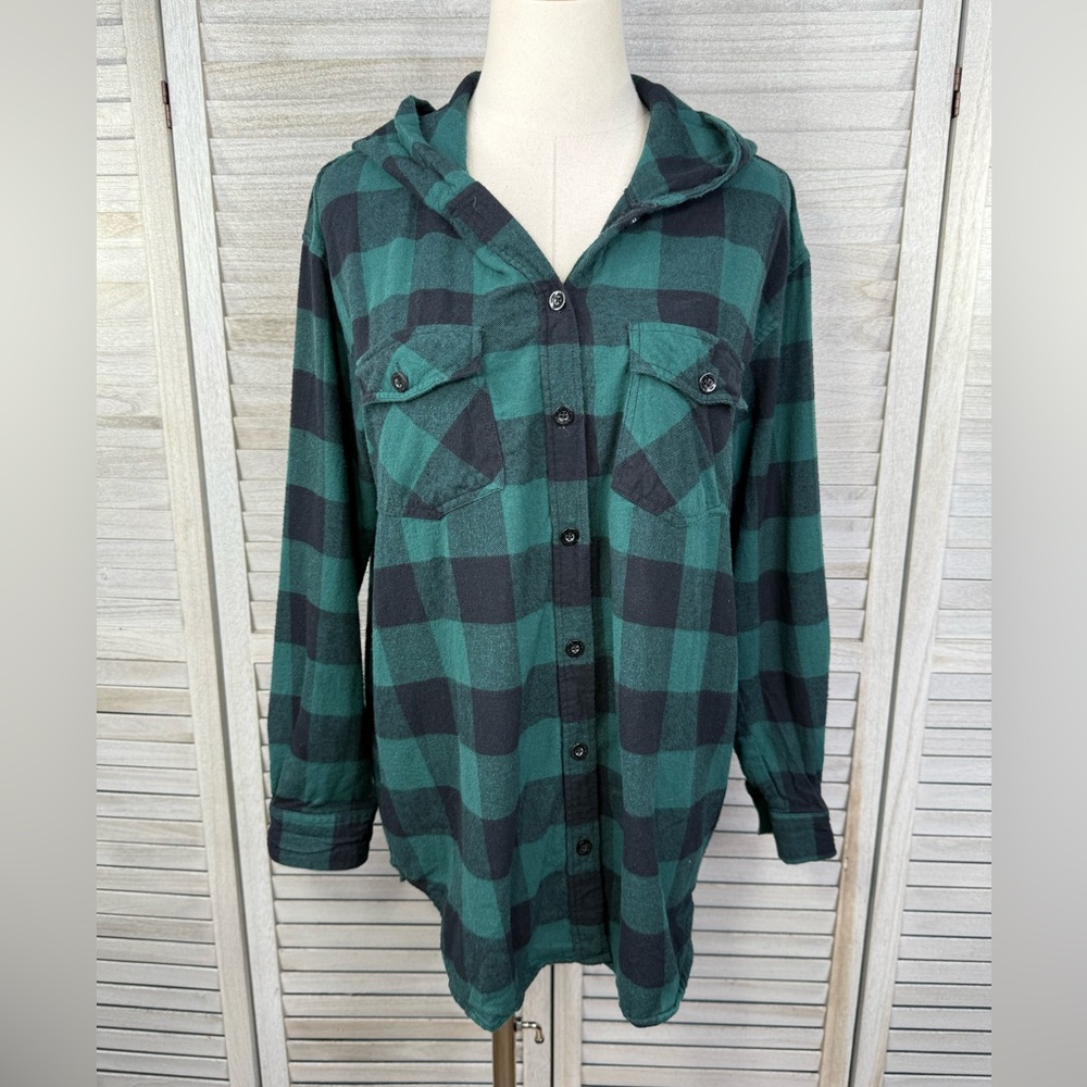 BLUENOTES Women's Cotton Flannel Plaid Hooded Button Down Green/Black Check-L